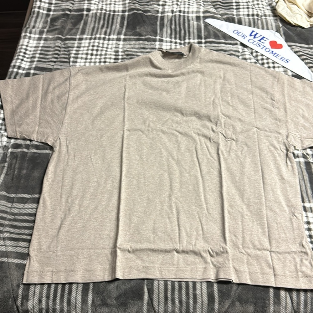 Essentials Oversized Tee Size Large - image 4